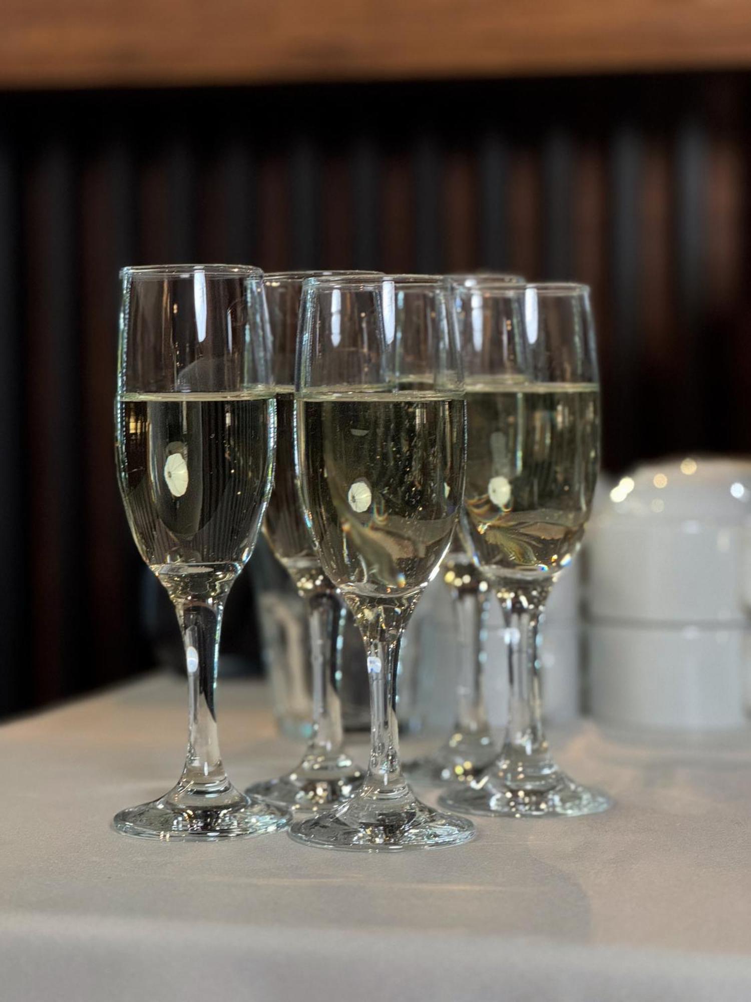 Nebos Hotel & Restaurant 伊万诺-弗兰科夫斯克 外观 照片