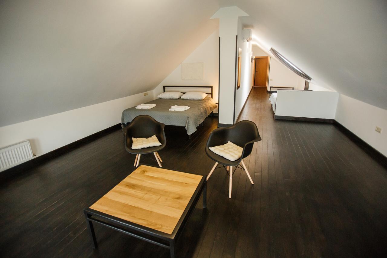 Nebos Hotel & Restaurant 伊万诺-弗兰科夫斯克 外观 照片